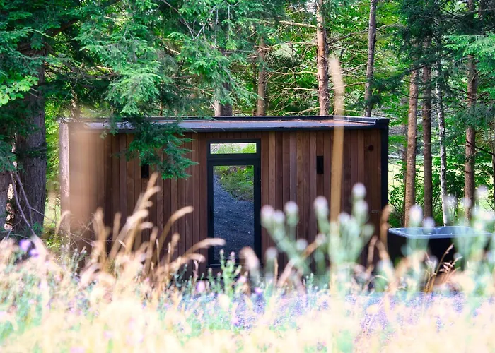 The Haues Windham - Luxury Suites, Hot Tub, Mountain Views!